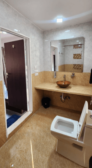 Belvedere Heights Villa — view 5