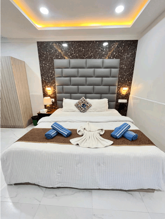 Hotel De Mandren — view 2