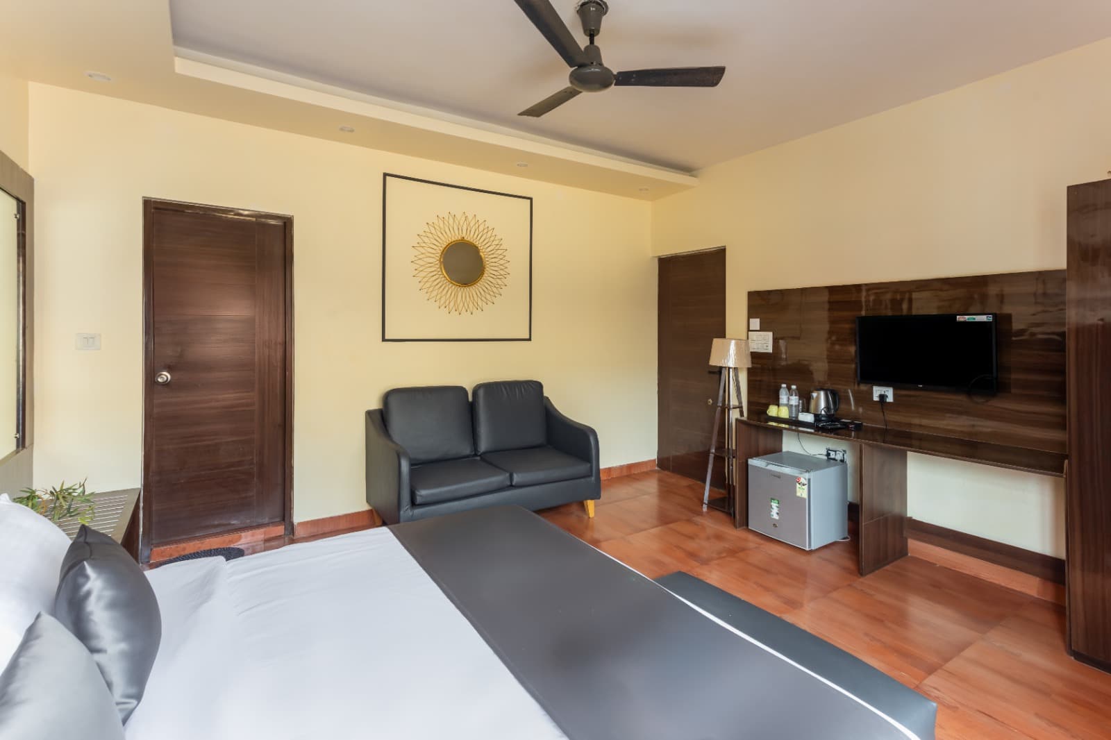Seabreeze Grand Villa — view 4