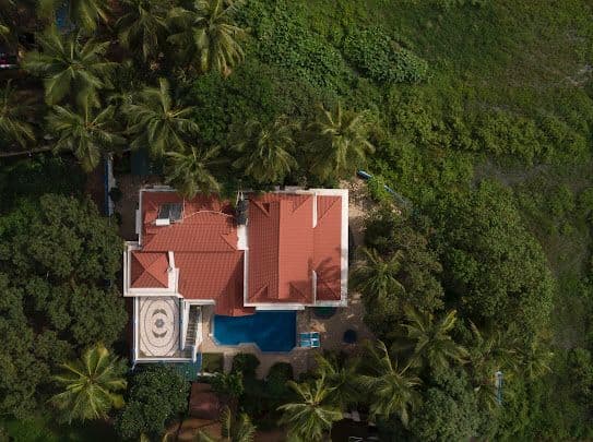 Shoreline Edge Resort — view 3