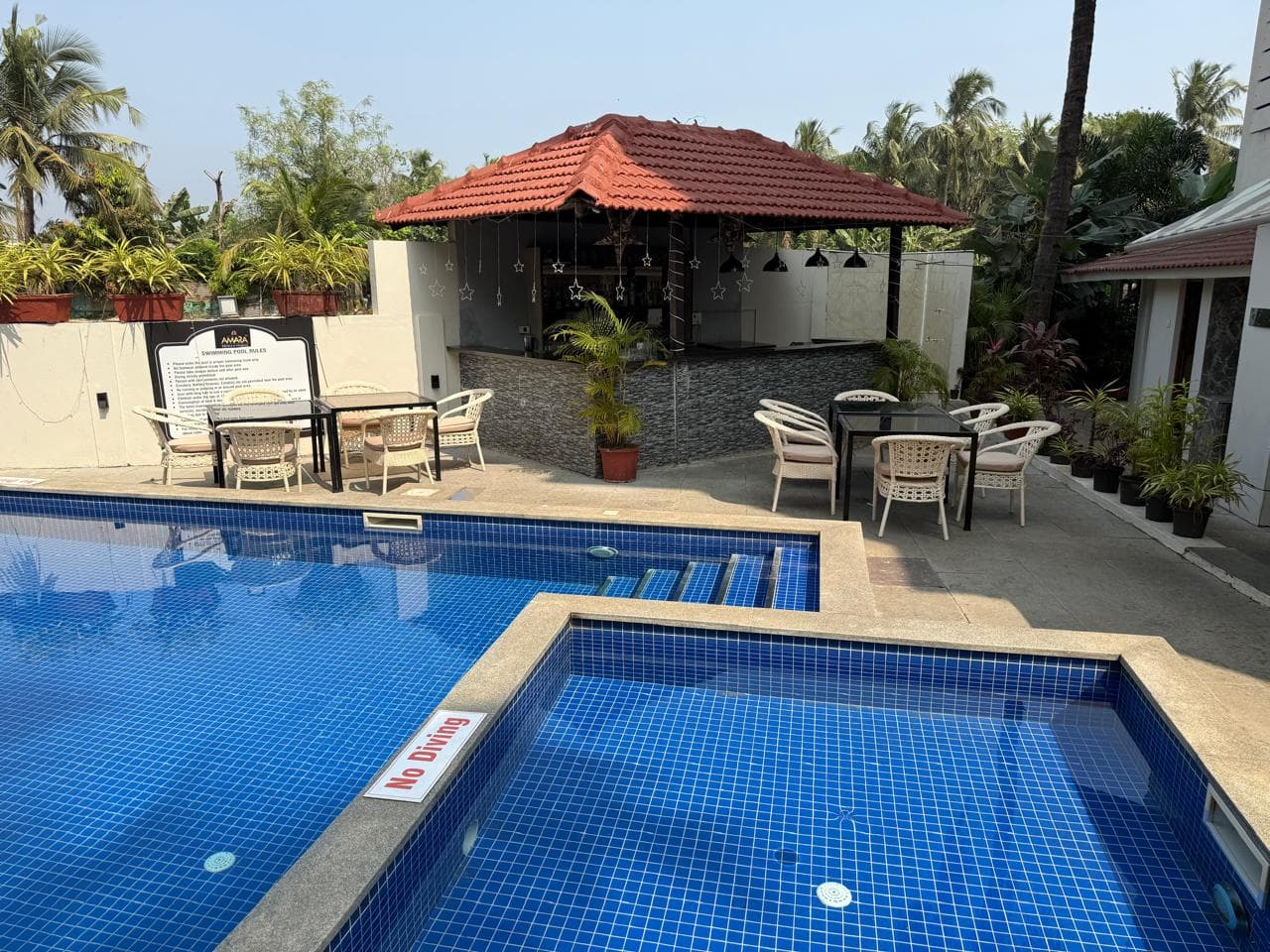 Sundowner Candolim Resort — view 4