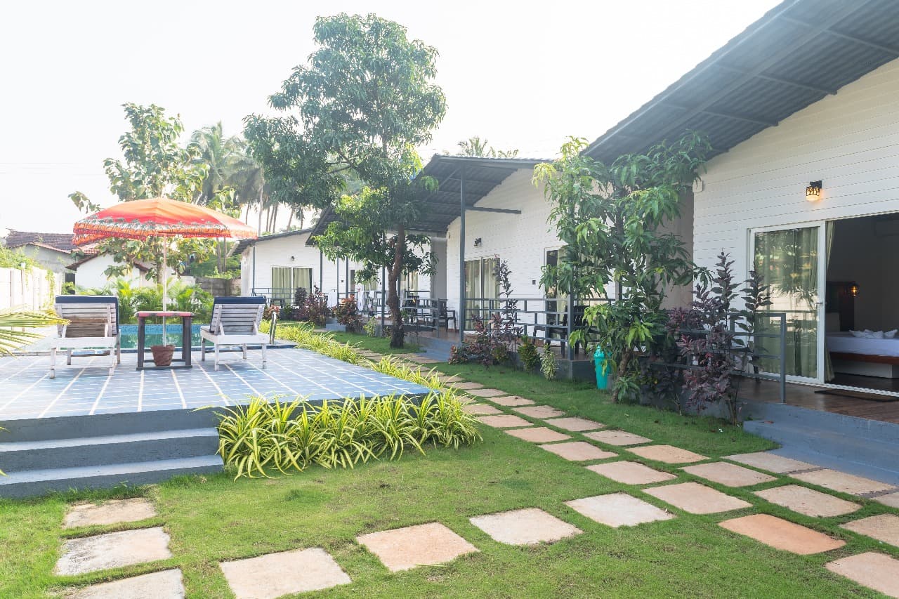 Vellum Shore Hotel — view 4